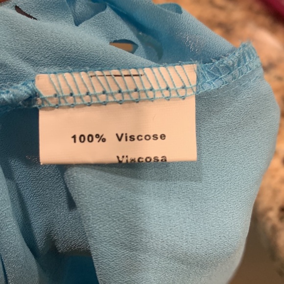 Turquoise Sleeveless Top - Picture 6 of 6